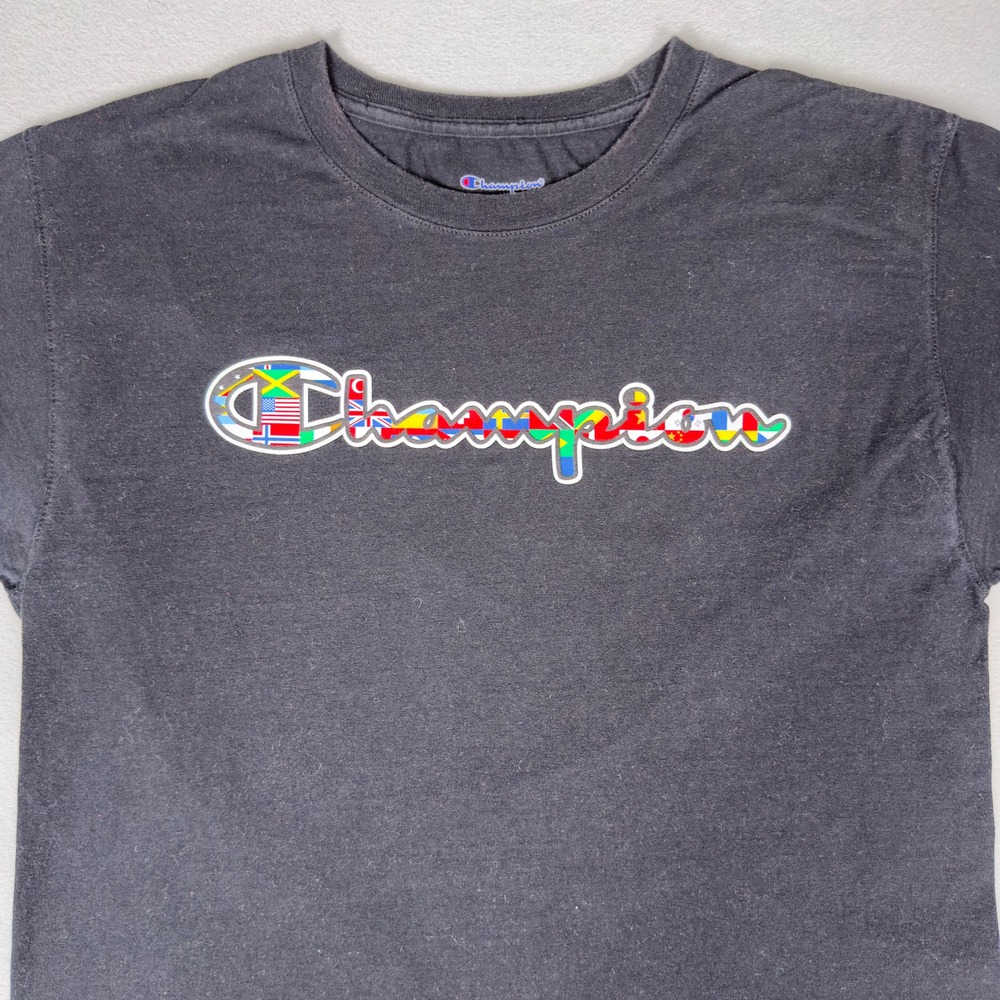 Champion Script Logo T-Shirt Black Mens M World Flags Spell Out Graphic Tee - Picture 3 of 6
